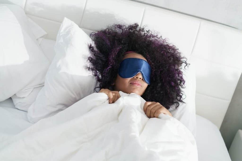 Best Way To Sleep With Eyelash Extensions