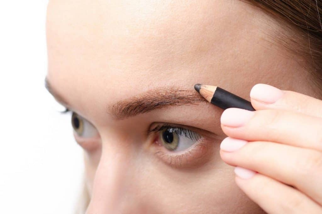 How To Lighten Eyebrows Naturally