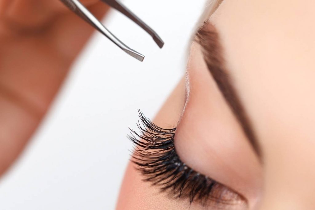 Should You Do A Patch Test For Brow Lamination
