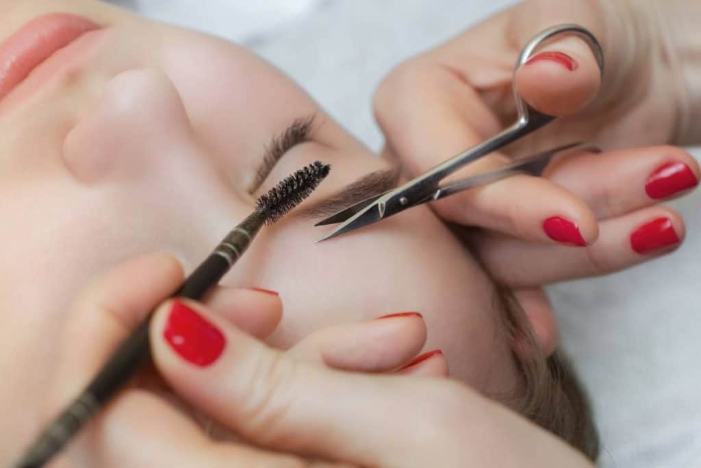 How To Reshape Over-Tweezed Brows