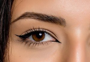How To Reduce Swelling After Permanent Eyeliner