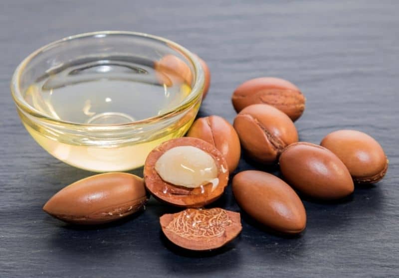 Is Argan Oil Good For Eyelashes