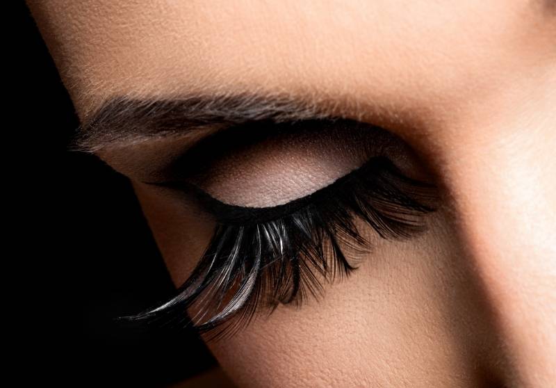 What to Do If Your Magnetic Eyelashes Won't Stick to Your Eyeliner